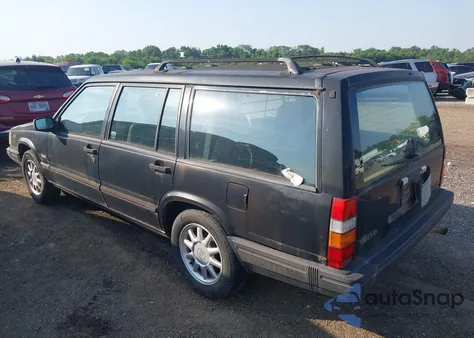 1993 Volvo 940 z USA, uszkodzony, nr VIN YV1JW8706P3089261